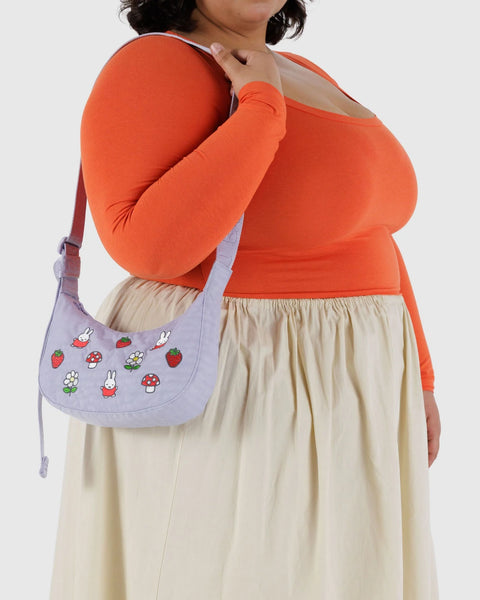 Nylon Crescent Bag BAGGU