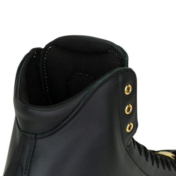 3200 Boot